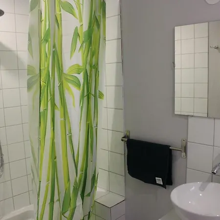 Proche Canal La Conserverie